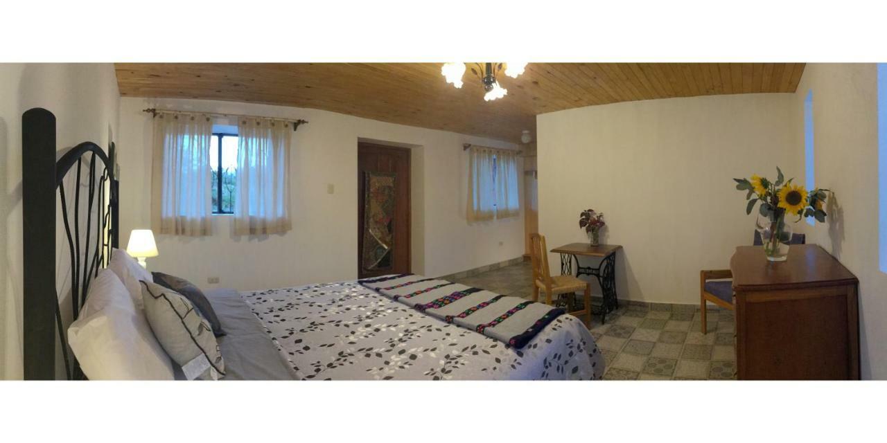 Intirumi Inn Caraz Zewnętrze zdjęcie