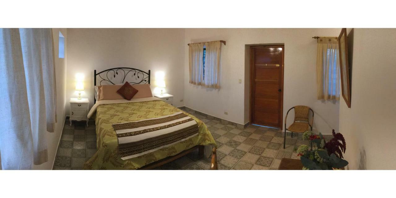 Intirumi Inn Caraz Zewnętrze zdjęcie